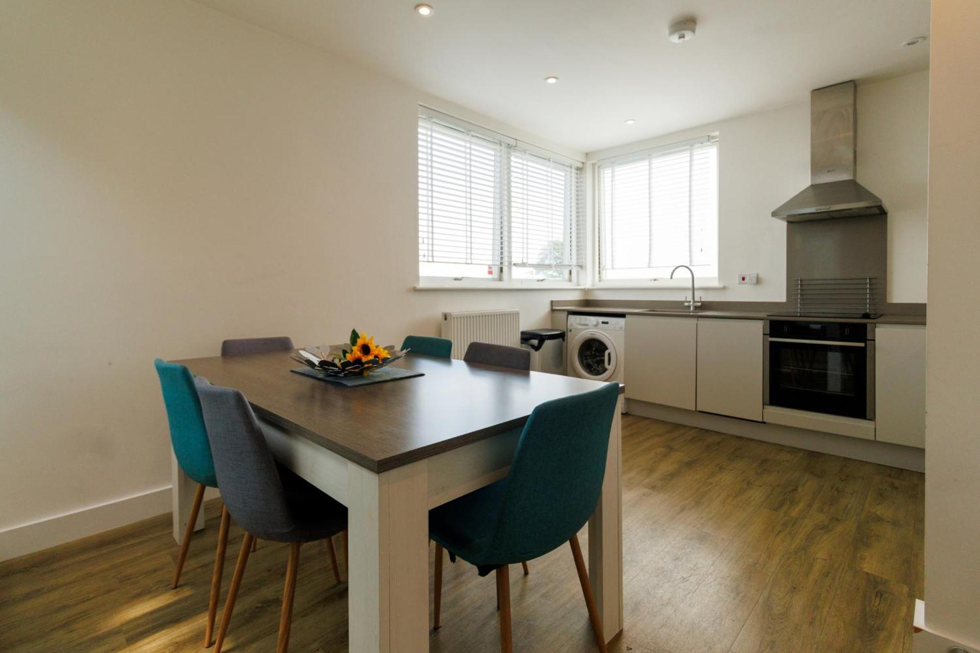 City Centre, Sleeps 7, Stunning Views & Parking, Interconnected Rooms Long Stay Work Contractor Leisure, Diamond Penthouse Кембридж Экстерьер фото