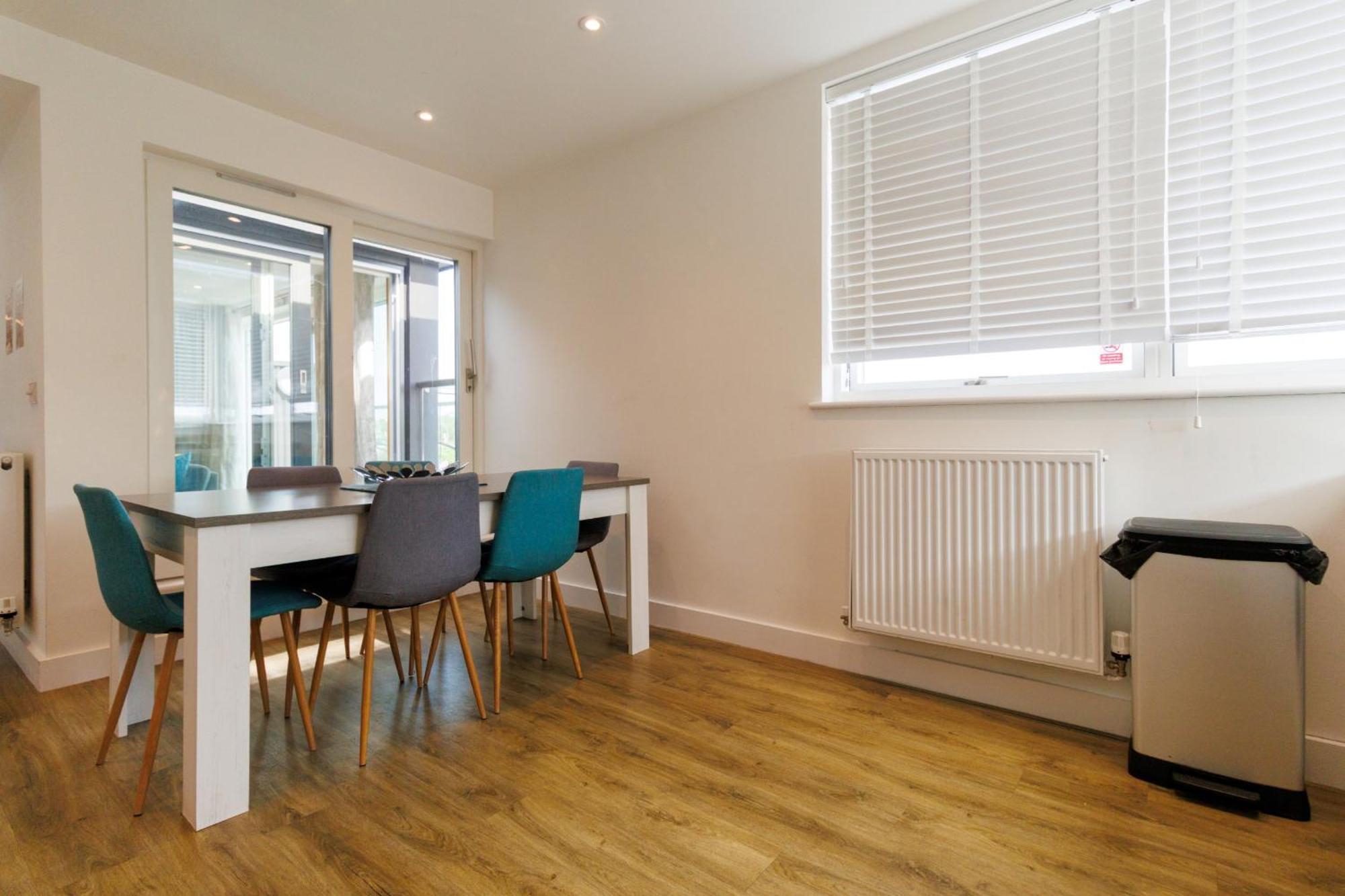 City Centre, Sleeps 7, Stunning Views & Parking, Interconnected Rooms Long Stay Work Contractor Leisure, Diamond Penthouse Кембридж Экстерьер фото