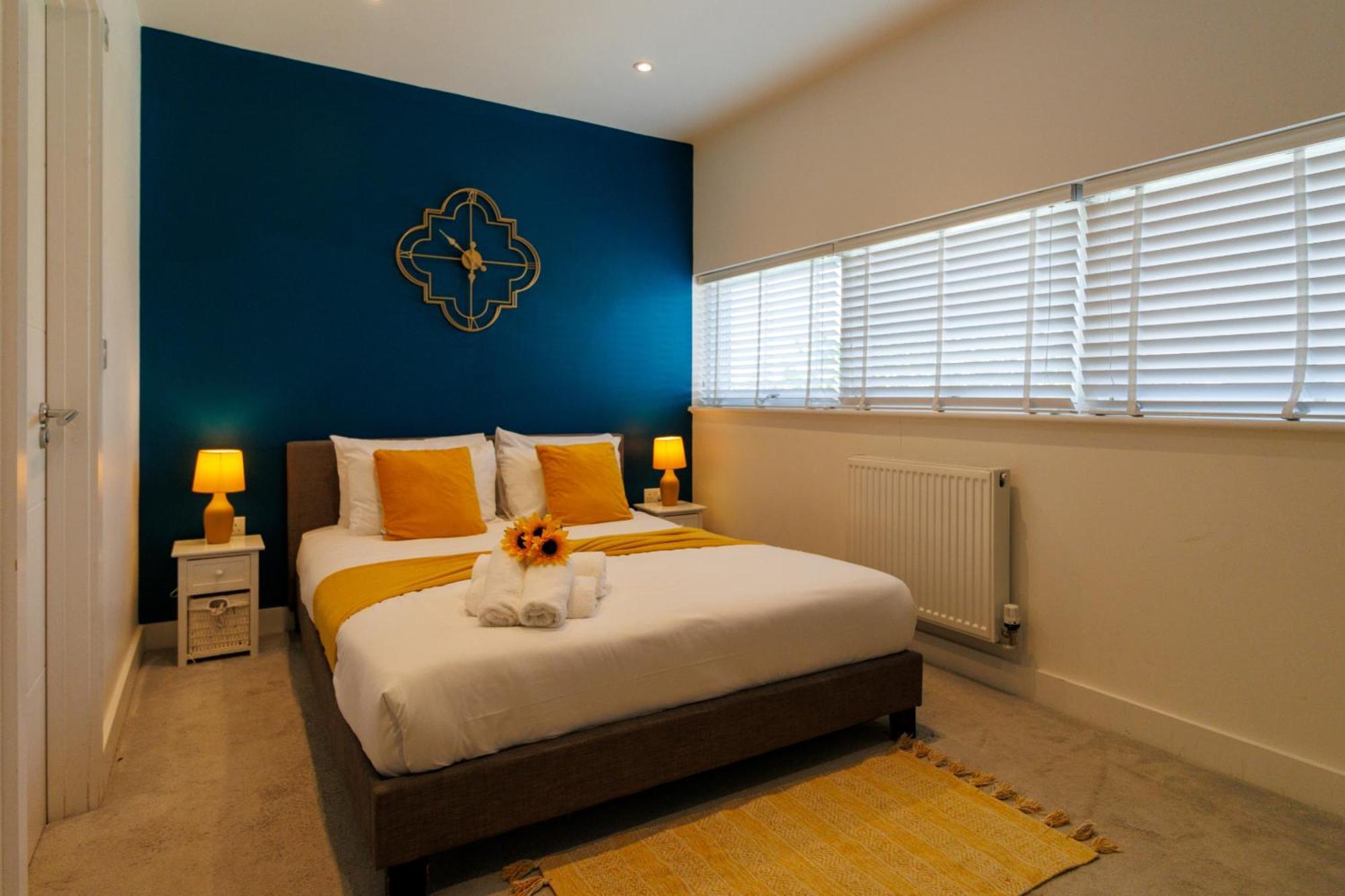 City Centre, Sleeps 7, Stunning Views & Parking, Interconnected Rooms Long Stay Work Contractor Leisure, Diamond Penthouse Кембридж Экстерьер фото